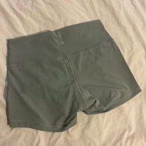 Wunder Train Shorts 4”
